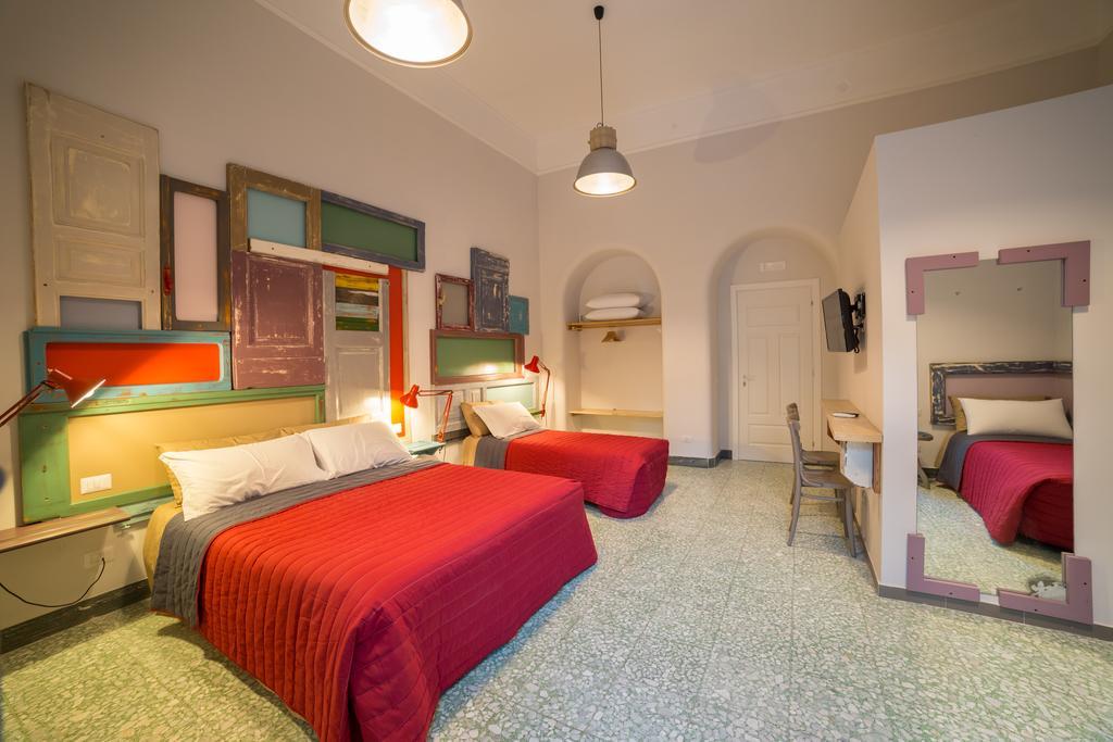 The Foria House By House In Naples Bed & Breakfast Oda fotoğraf