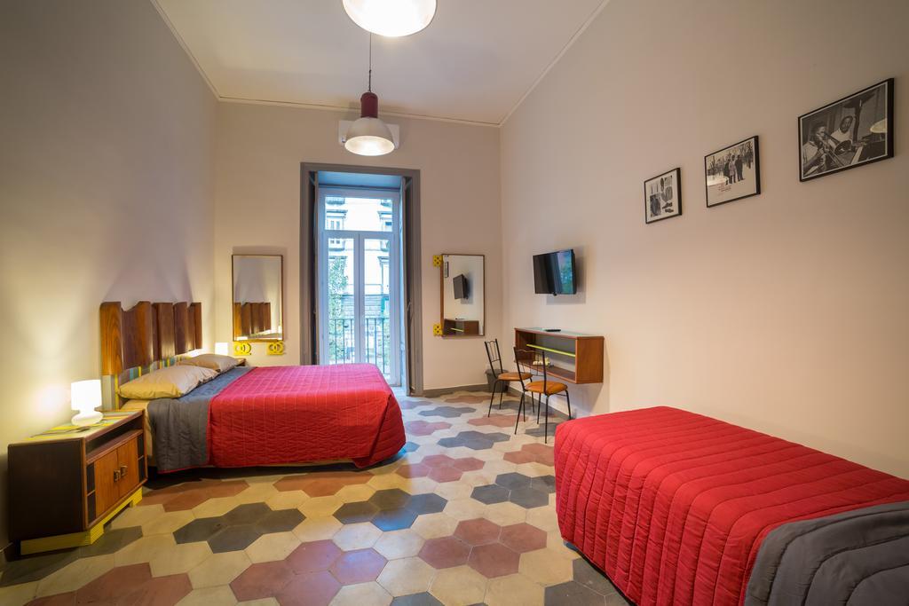 The Foria House By House In Naples Bed & Breakfast Oda fotoğraf